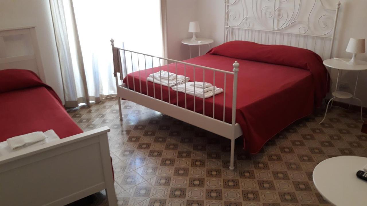 Il Molo Camere Per Vacanze Diamante Exterior photo